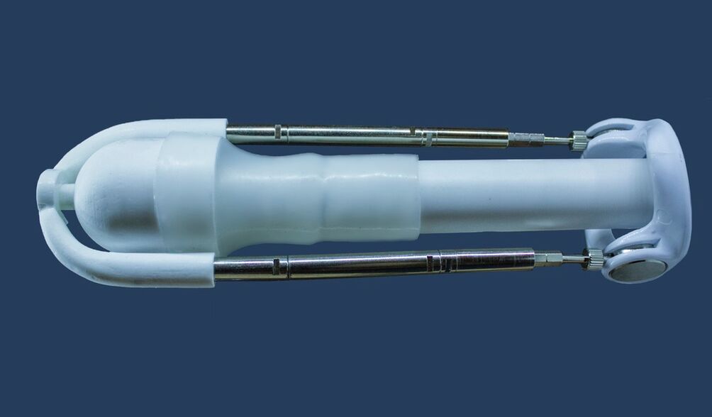Un extensor es un dispositivo que extiende la longitud del pene de un hombre.